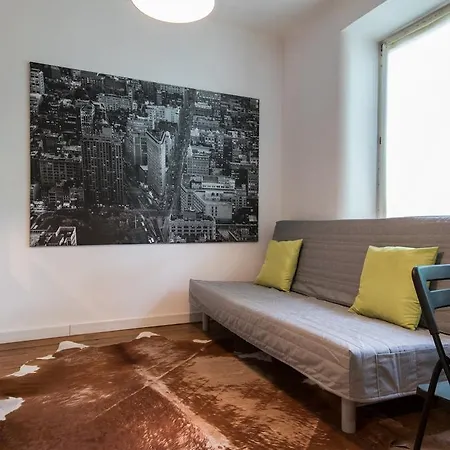 Apartment Bizzi Luxprochnika Studio Warsaw