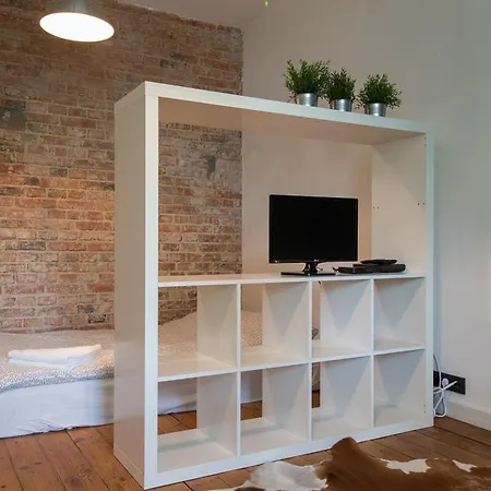 Apartment Bizzi Luxprochnika Studio Warsaw
